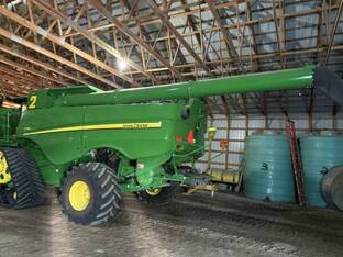 2024 John Deere S780