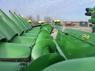 2025 John Deere CR 8