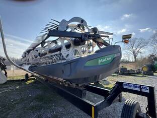 2024 MacDon Industries FD-235