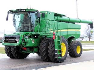2024 John Deere S780