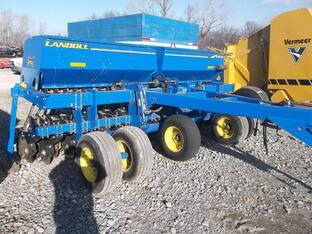 2010 Landoll 5210