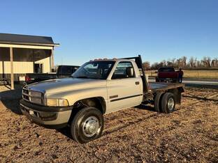 2001 Dodge RAM 3500SLT
