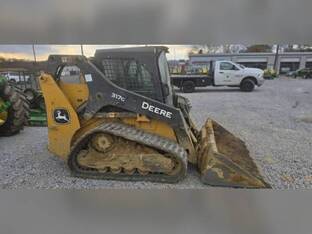 2023 John Deere 317G