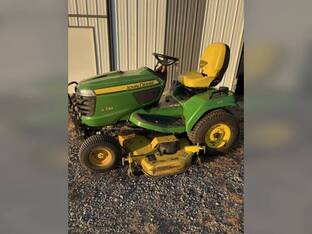 2017 John Deere X734