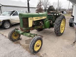 1958 John Deere 530