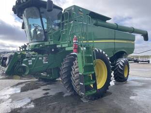 2022 John Deere S770