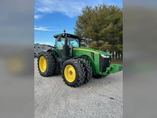 2017 John Deere 8370R