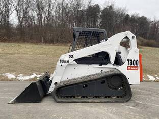 2006 Bobcat T300