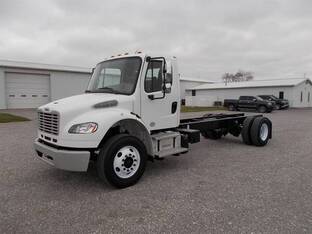 2016 Freightliner BUSINESS CLASS M2 106