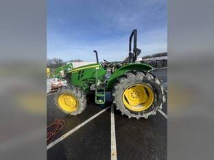 2023 John Deere 5075E