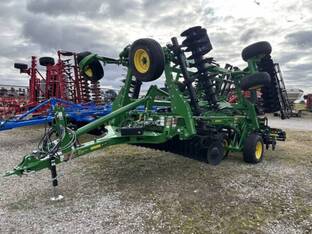 2021 John Deere 2660VT