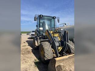 2023 John Deere 244 P