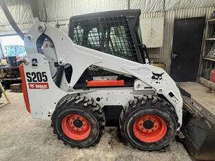 2012 Bobcat S205