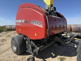 2022 Case IH RB565