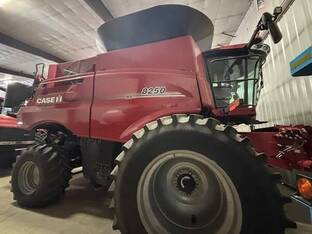 2023 Case IH 8250