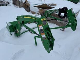 2023 John Deere 120R