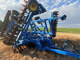 2016 Landoll 6230-33