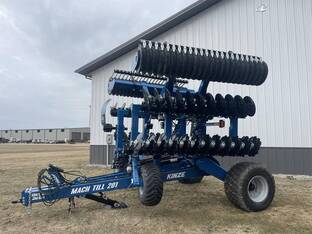 Kinze MACH TILL 201