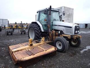 2000 AGCO White 6710