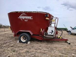 Supreme International 900T
