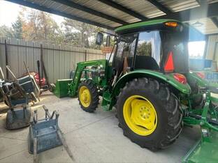 2022 John Deere 5075E