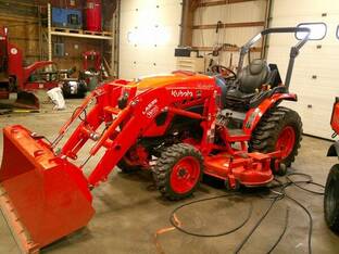 2021 Kubota LX3310HSD