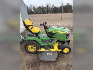 2021 John Deere X754