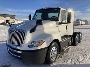 2021 International LT