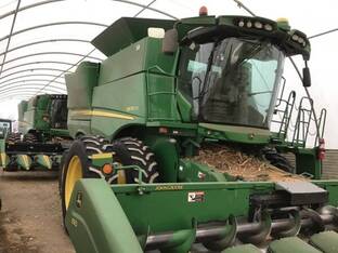 2016 John Deere S670