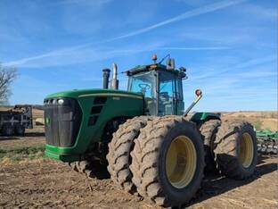 2011 John Deere 9430