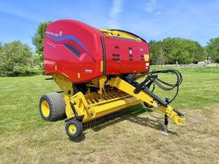 2025 New Holland ROLL-BELT 450