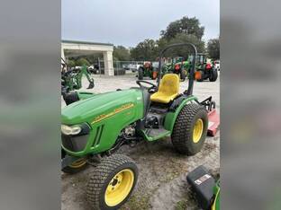 2006 John Deere 2520