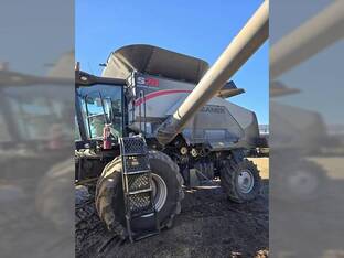 2015 Gleaner S78