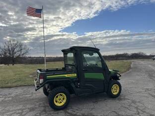 2021 John Deere GATOR XUV 835M