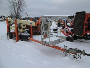 2013 JLG T500J