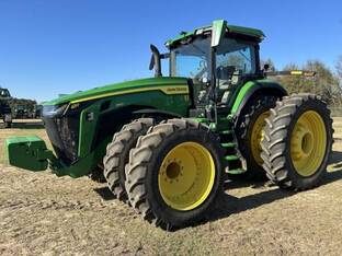 2022 John Deere 8R 340