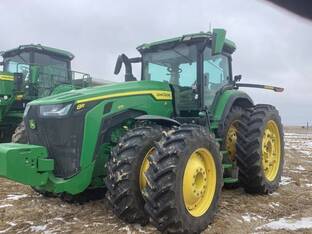 2024 John Deere 8R 370