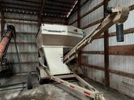 2010 Unverferth 3750