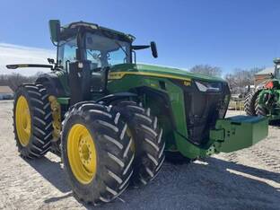 2025 John Deere 8R 410
