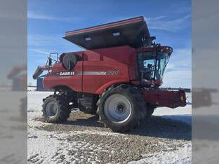 2012 Case IH 8230