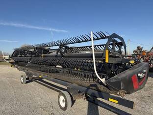 2022 MacDon Industries FD130