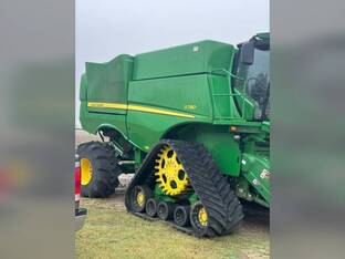 2021 John Deere S780