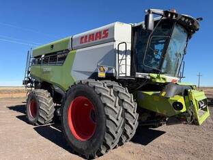2021 Claas LEXION 8700