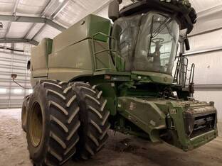 2023 John Deere S770