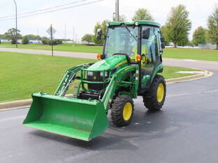 2020 John Deere 2025R