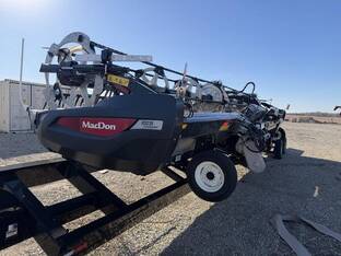 2022 MacDon Industries FD235