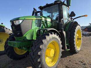 2025 John Deere 6R 250