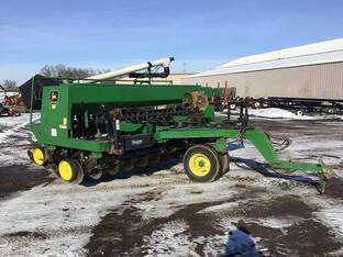 1992 John Deere 750