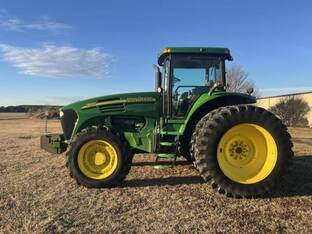 2005 John Deere 7820