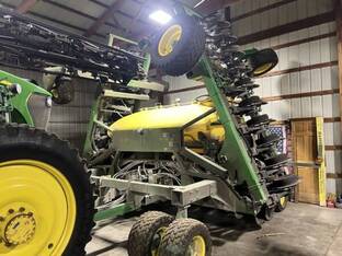 2014 John Deere 1990